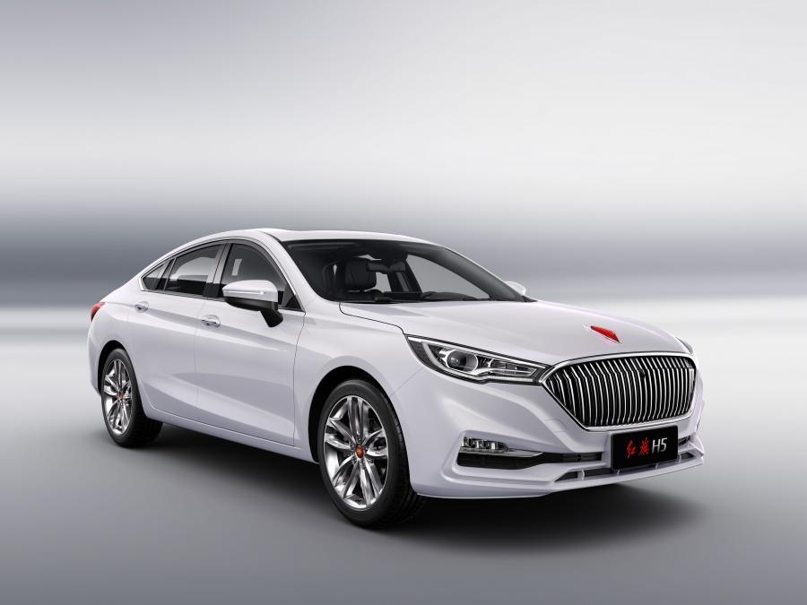  Hongqi H5 2017 года  (фото 9 из 32)